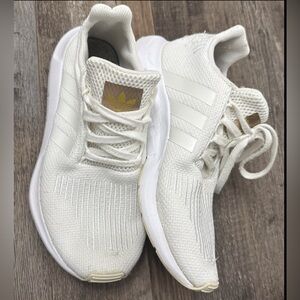 Adidas Swift Run White & Gold Sneakers Women's Running Shoes Size US 7.5